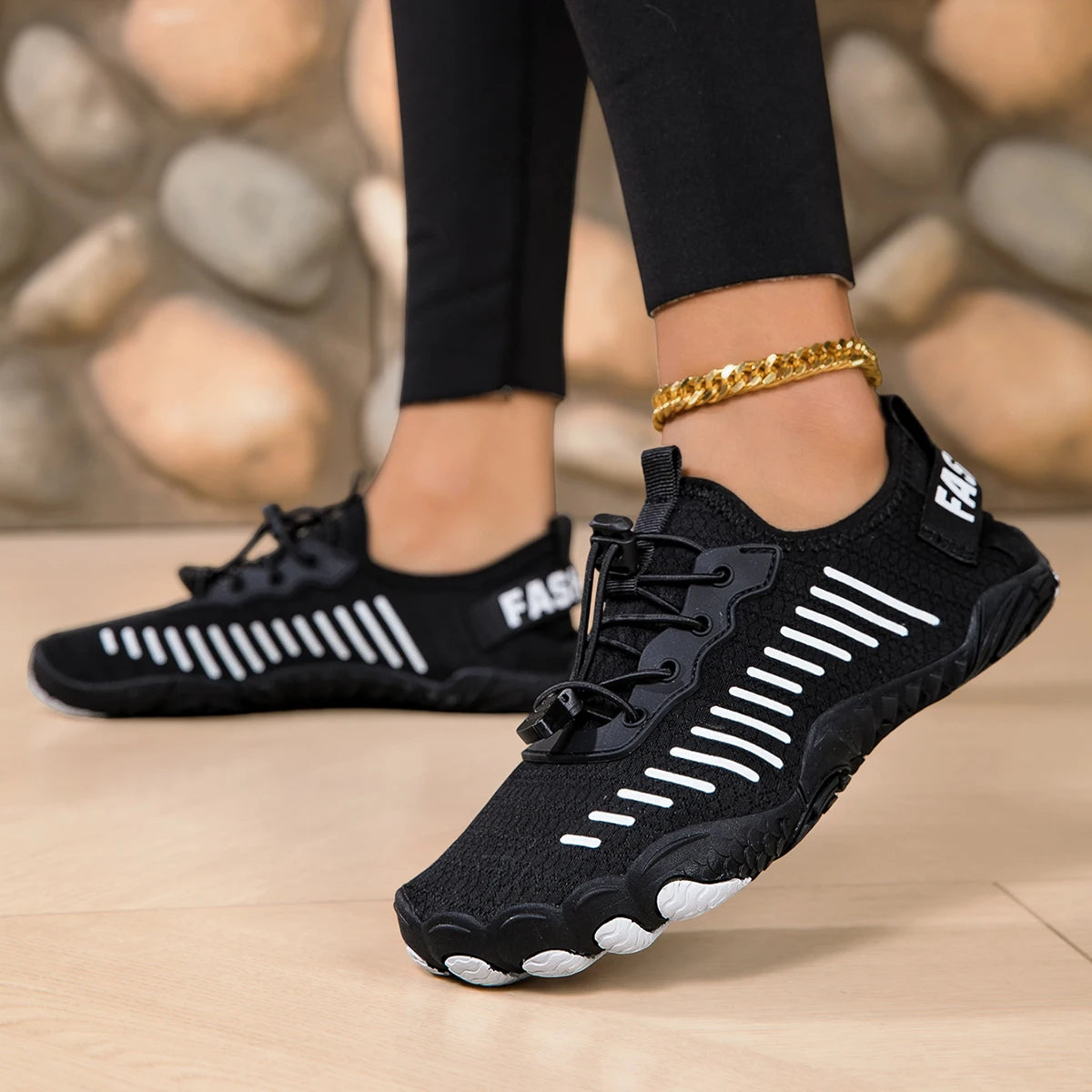 Breathable Barefoot Water Shoes Quick Dry Five Fingers Beach Trekking